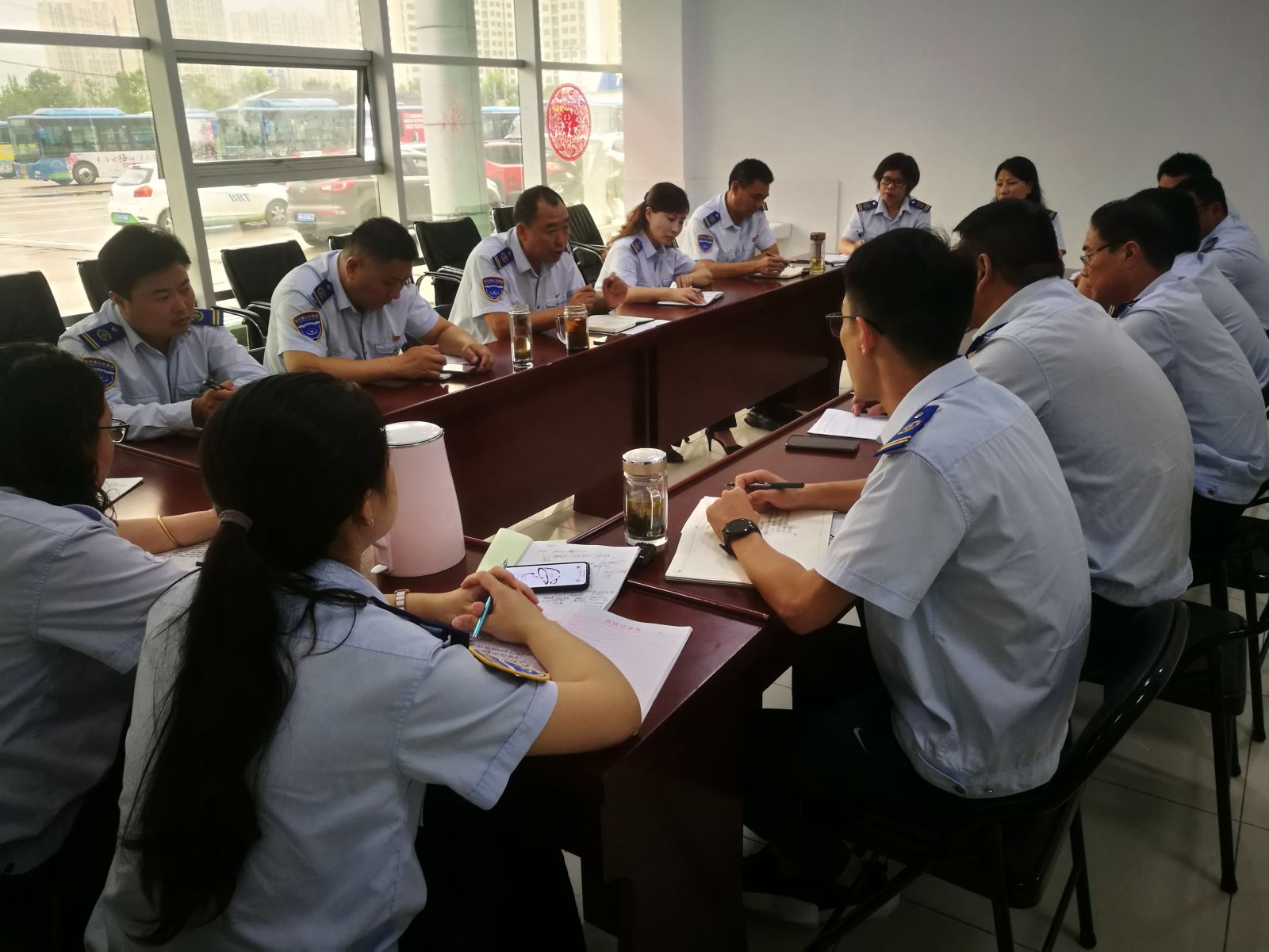 公交集團經(jīng)營發(fā)展事業(yè)部部署落實中秋國慶期間作風建設(shè)工作