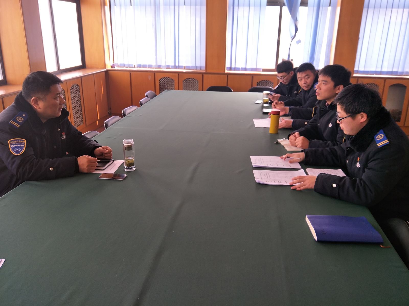 公交集團(tuán)經(jīng)營發(fā)展事業(yè)部召開生產(chǎn)運(yùn)營會(huì)